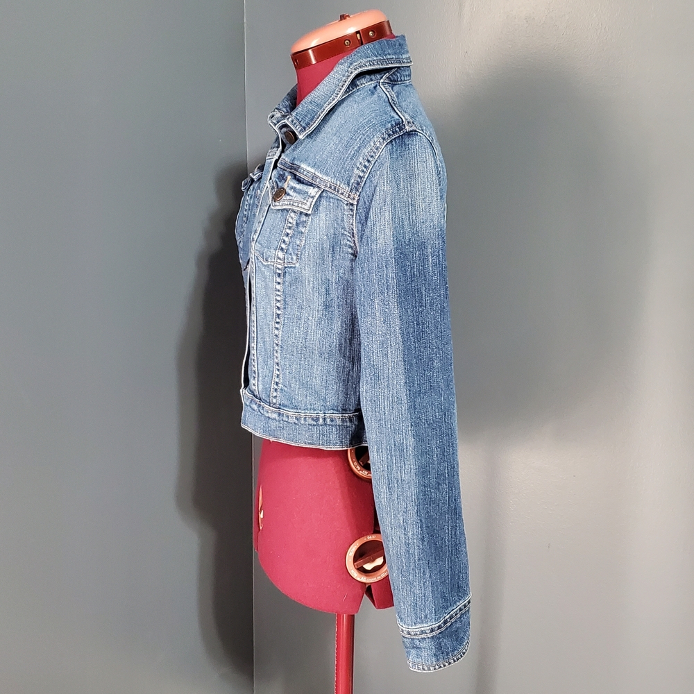 Old Navy Classic Blue Jean Denim Jacket Women's Size M - Picture 2 of 6